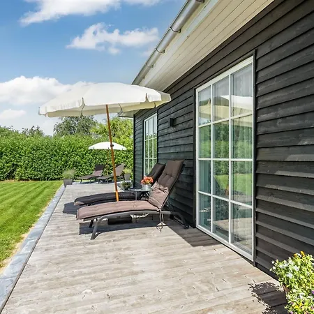 Thala - 500m From The Sea By Interhome Hadsund